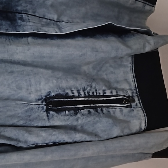 CALVIN KLEIN JEANS Soft Effect Bomber Jacket Size Large - Picture 2 of 9